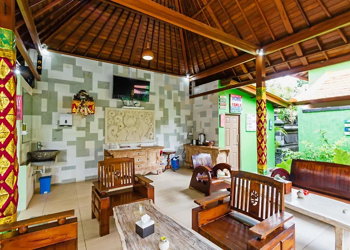Lembongan Hostel